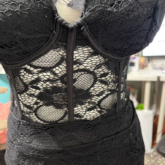 Haute Monde Women Allover Lace Sweetheart Corset Bodycon Mini Dress Black Medium - Picture 3 of 12